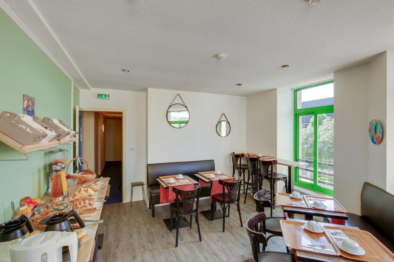 Contact Hotel Du Champ De Mars De Saint-Brieuc Dış mekan fotoğraf