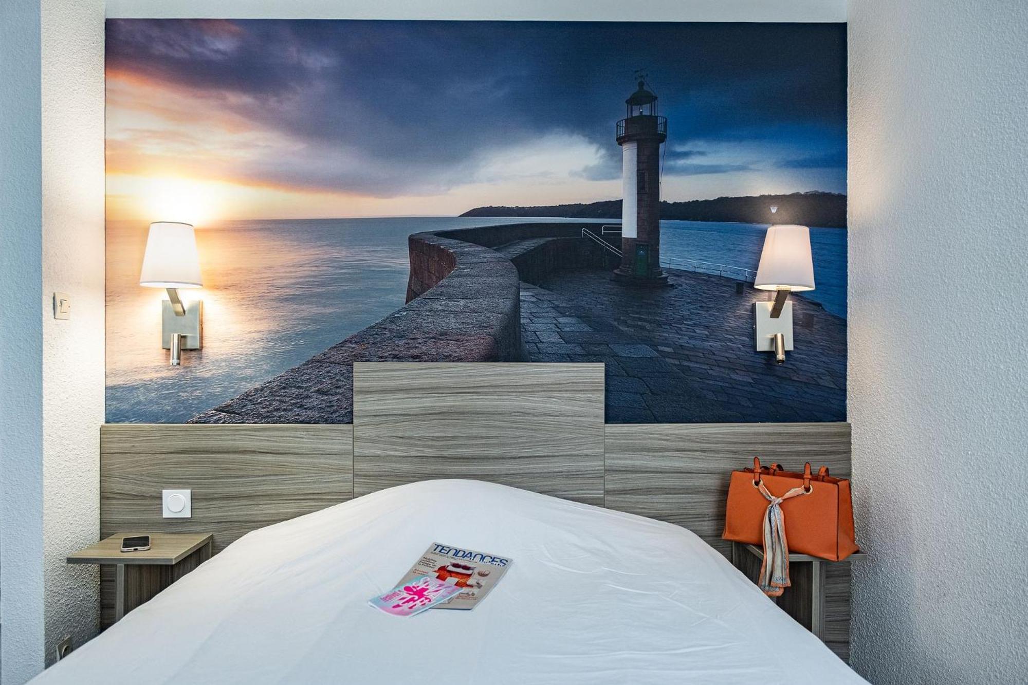 Contact Hotel Du Champ De Mars De Saint-Brieuc Dış mekan fotoğraf